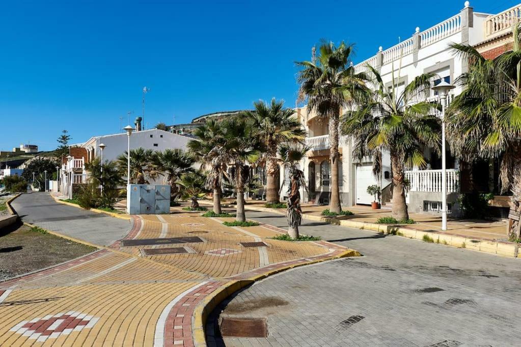 Casa De Sueno En La Playa Villa Adra Bagian luar foto