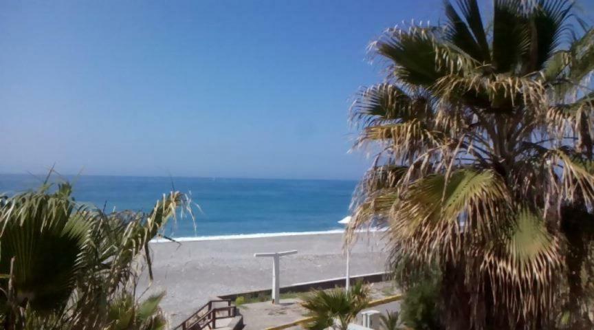 Casa De Sueno En La Playa Villa Adra Bagian luar foto